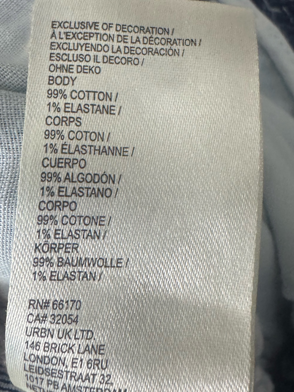 Pilcro High-Rise Barrel Jeans Size 30 - Picture 5 of 6